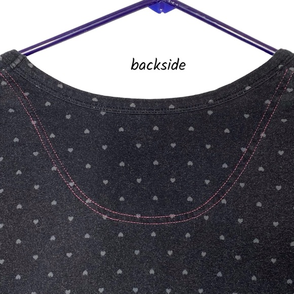 Urbane Scrub Top and Heart + Soul T Shirt White Black XS - Picture 12 of 16